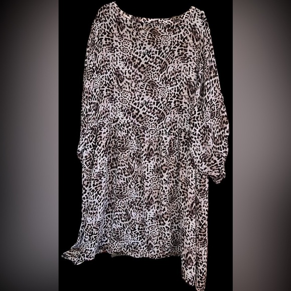 TORRID Leopard White Animal Print Mini Chiffon Sheer Shirt Dress, Size 6X, EUC. - Picture 8 of 14